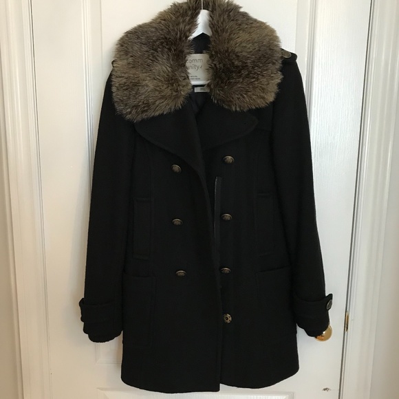 Aritzia Community Coat - Picture 9 of 10